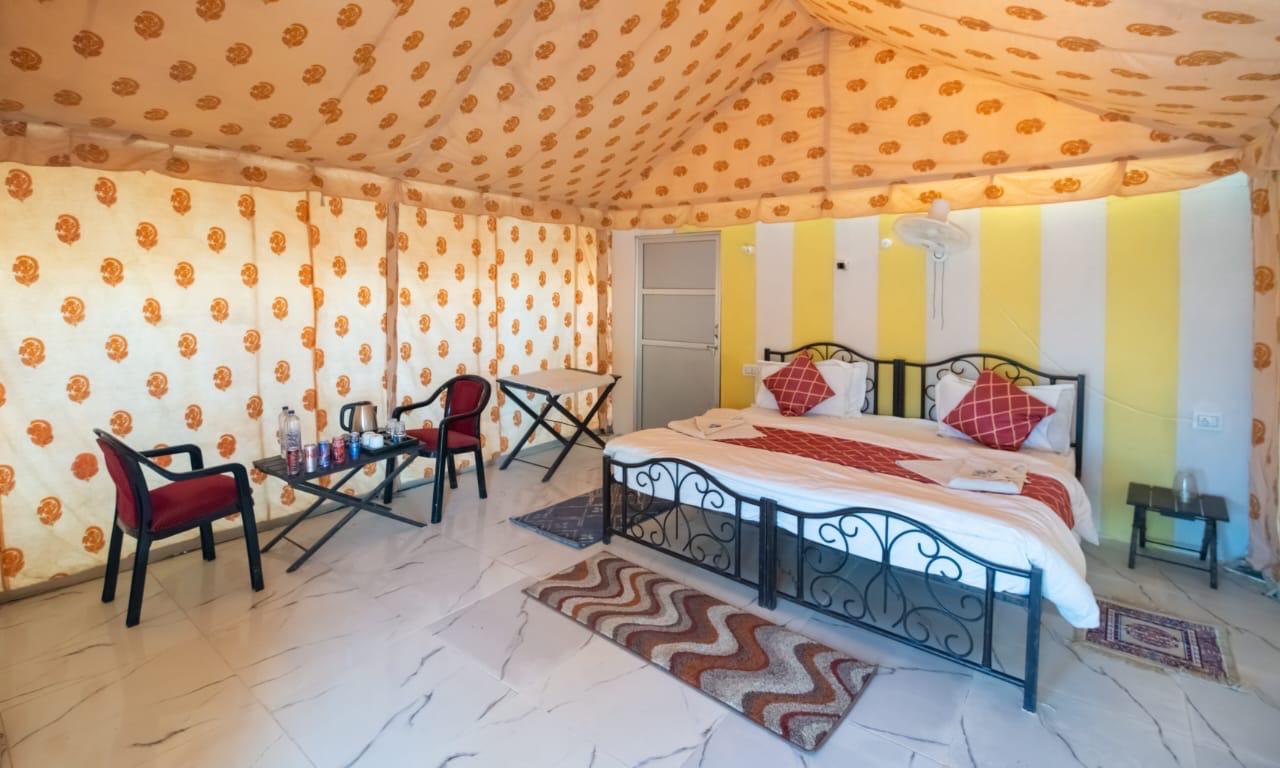 Light Moon Premium Tent photo 2 — Melody Moon Desert Camp Jaisalmer